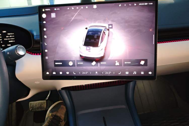 Used Zeekr 007 2024 Rear-Drive Enhanced Version 75 kWh
