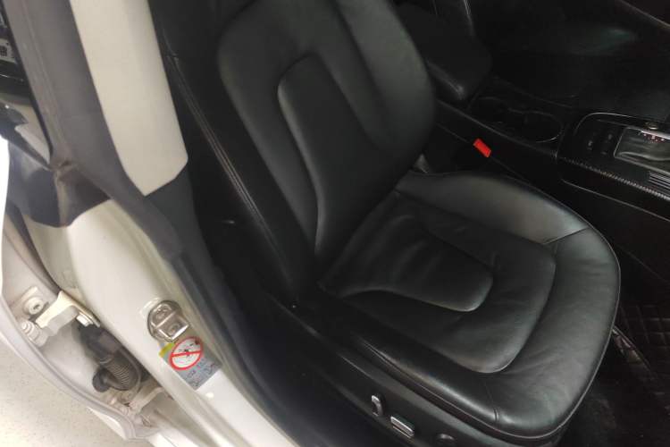 Used Audi A5 2014 Sportback 45 TFSI Right Front Seat