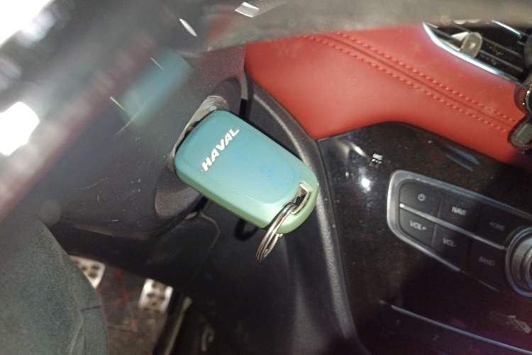 Used Haval H1 2016 Blue Label 1.5L Manual Luxury Model
