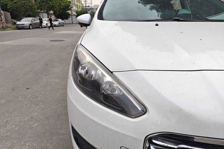 Used Peugeot 308 2014 Enjoy Edition Classic 1.6L Automatic Premium Model Right Front Headlight