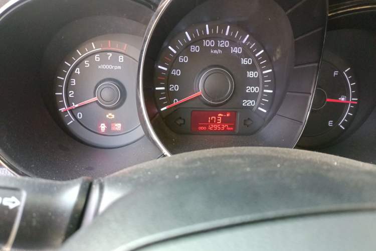 Used Kia K2 2011 Sedan 1.4L Manual Transmission GLS
