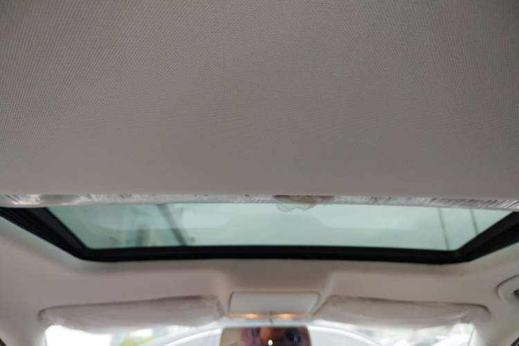 Used Volkswagen Bora 2014 1.6L Automatic Comfort Model Headliner