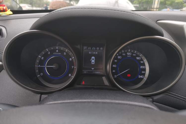 Used CHANGAN CS35 2017 1.6L Automatic Luxury Model
