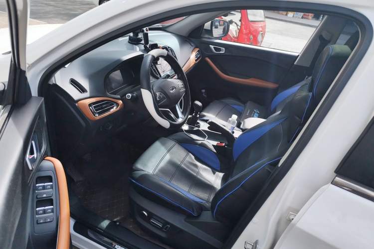 Used Chery Tiggo 7 2016 1.5T Manual Yaozhen Edition
