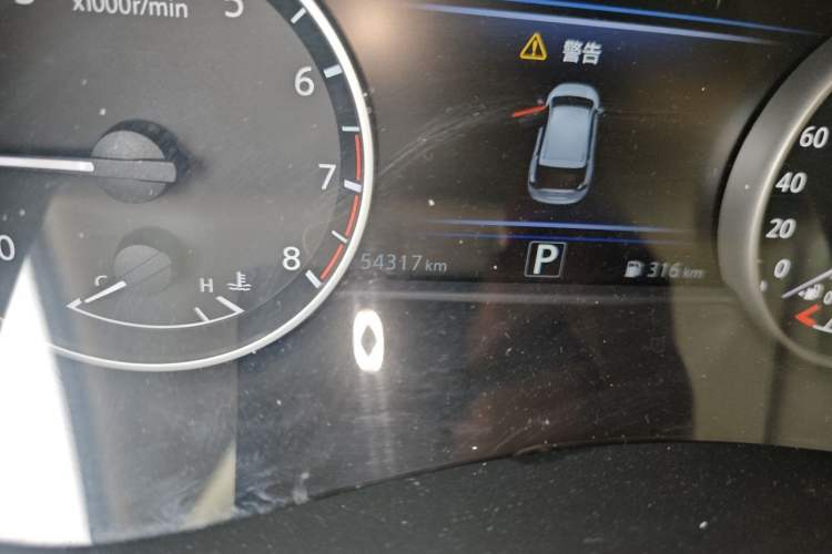 Used Nissan Murano 2019 2.5L XL Two-Wheel Drive Smart Connect Luxury Edition China VI Standard
