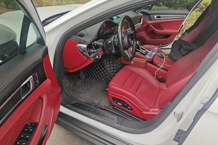 Used Porsche Panamera 2022 Panamera 2.9T Platinum Edition
