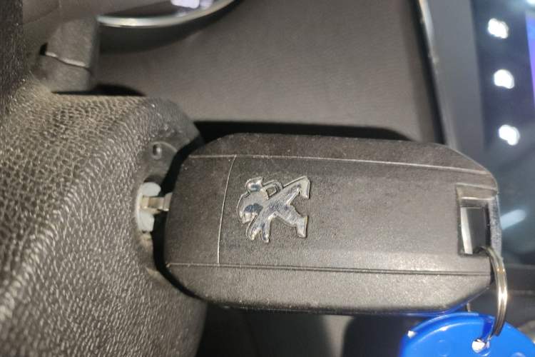 Used Peugeot 408 2015 1.2T Automatic Luxury Edition