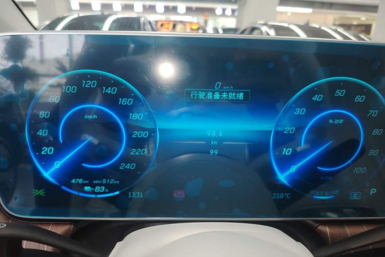 Used Mercedes-Benz EQE SUV 2024 500 4MATIC Luxury Edition Instrument Cluster