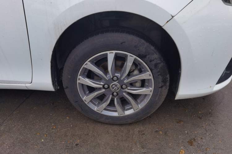 Used Toyota YARiS L Zhi Xuan 2017 1.5E CVT Enhanced Performance Edition