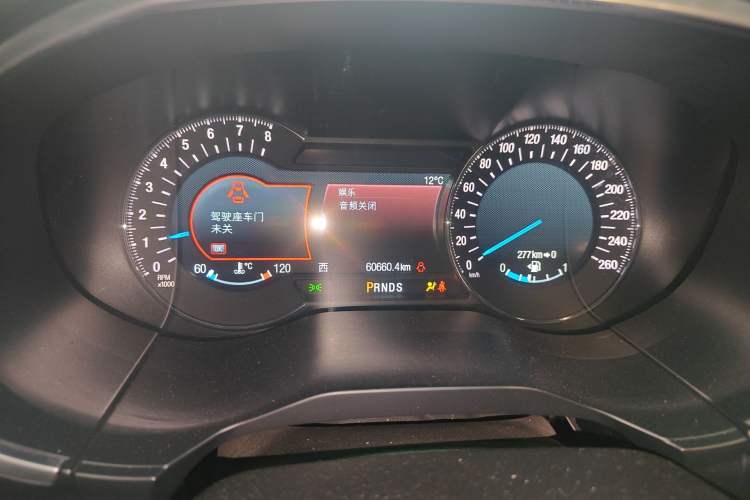 Used Ford Edge 2018 EcoBoost 245 Four-Wheel Drive Titanium 7-Seater