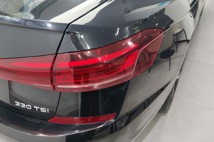 Used Volkswagen Passat 2023 Restyled 330TSI Starry Luxury Edition Exterior 3