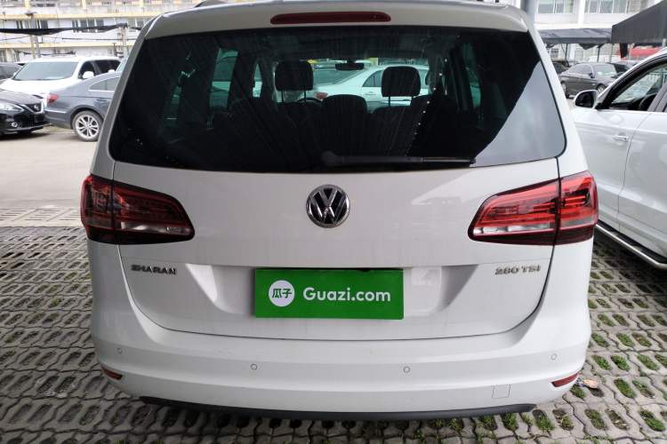 Used Volkswagen Sharan 2016 280TSI Enjoyment Model 7-Seater