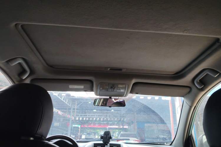 Used Toyota RAV4 2009 2.0L Automatic Luxury Navigation Edition Headliner