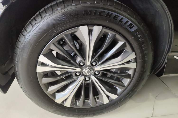 Used Honda UR-V 2020 370TURBO Two-Wheel Drive Luxury Edition