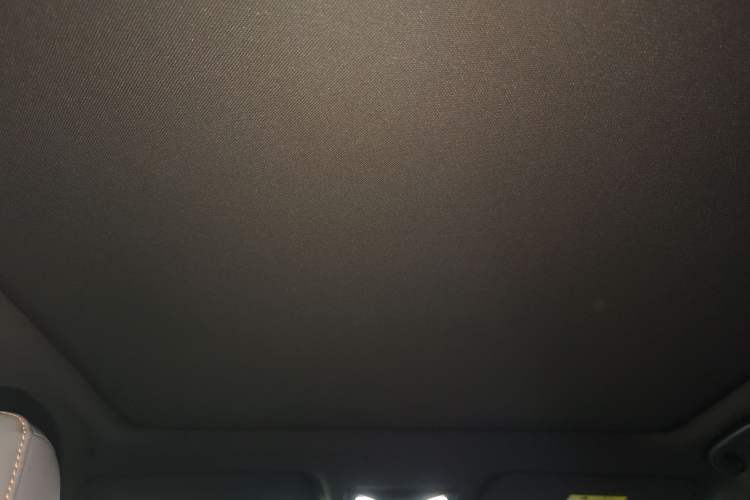 Used CHANGAN UNI-T 2022 1.5T Prestige Version Headliner