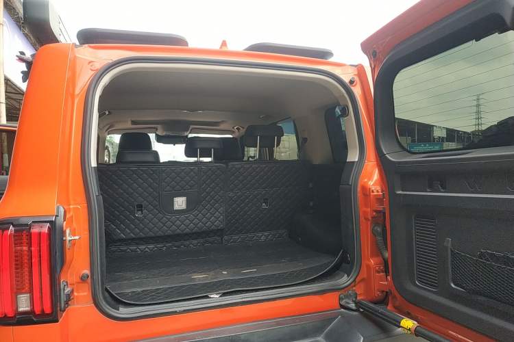 Used Tank 300 2021 Off-Road Edition 2.0T Conqueror Trunk