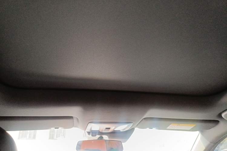 Used Changan UNI-V iDD 2023 ZhiDian iDD 1.5T 113km ZhiKu Model