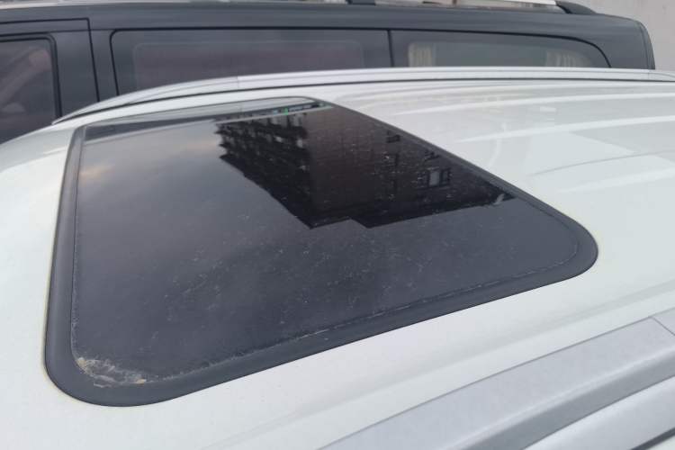 Used Dongfeng Fengon 580 2017 Revised Version 1.5T CVT Luxury Edition