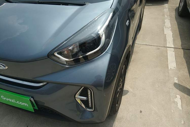 Used Chery QQ Little Ant 2023 251km True Love Edition Lithium Iron Phosphate Left Front Headlight