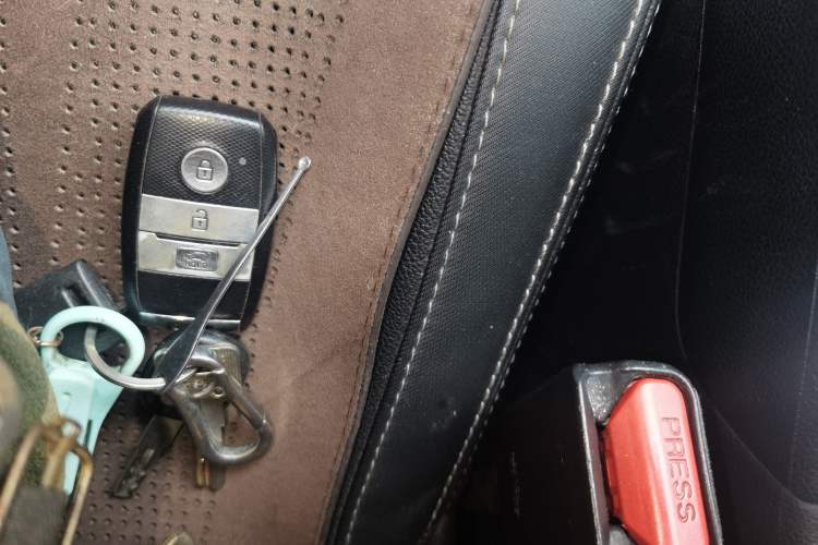 Used Kia KX5 2016 1.6T Automatic Two-Wheel Drive DLX