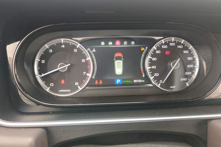 Used GAC Trumpchi M6 2019 270T DCT Luxury Edition (7-seater) China VI