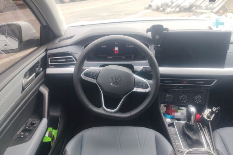 Used Volkswagen Lavida 2024 1.5L Automatic Starry Sky 5 Million Edition Steering Wheel