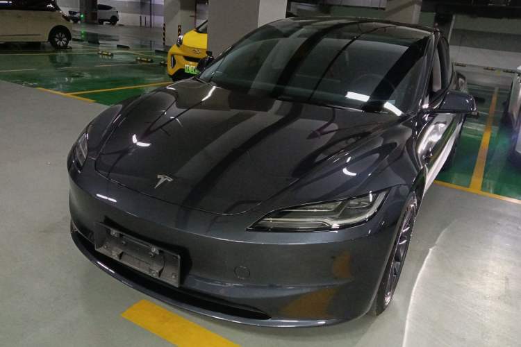 Used Tesla Model 3 2023 Rear-Wheel-Drive Version