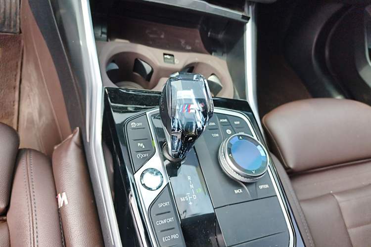 Used BMW 3 Series 2021 Second Facelift 320Li M Sport Package Gear Lever