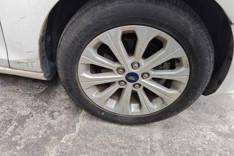 Used Ford Escort 2017 Happiness Edition 1.5L Automatic Fashion Version