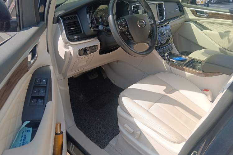 Used GAC Trumpchi M8 2018 320T Luxury Edition
