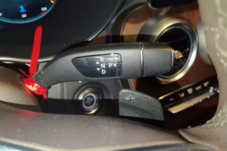 Used Mercedes-Benz GLC 2021 GLC 300 L 4MATIC Dynamic Model