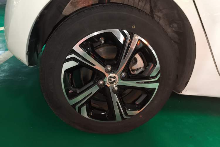 Used Oshan Benni E-Star 2020 Heart Edition Lithium Iron Phosphate (31.95 kWh)
