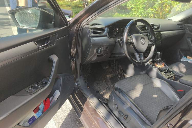 Used Skoda Superb 2016 TSI280 DSG Innovation Edition