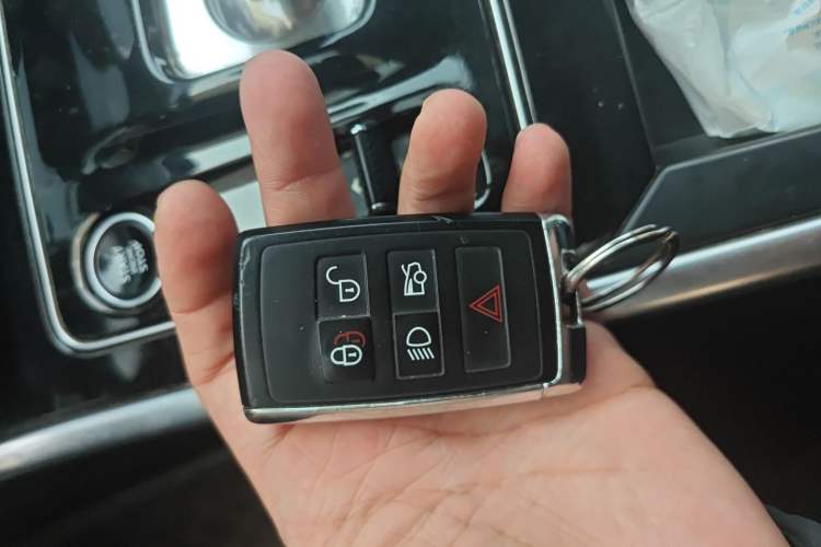 Used Jaguar XEL 2020 2.0T 200 PS S Advanced Elegance Edition