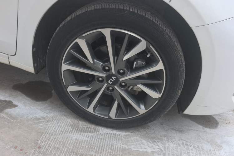 Used Kia K3 2021 1.5L CVT Fashion Edition Right Front Wheel Hub