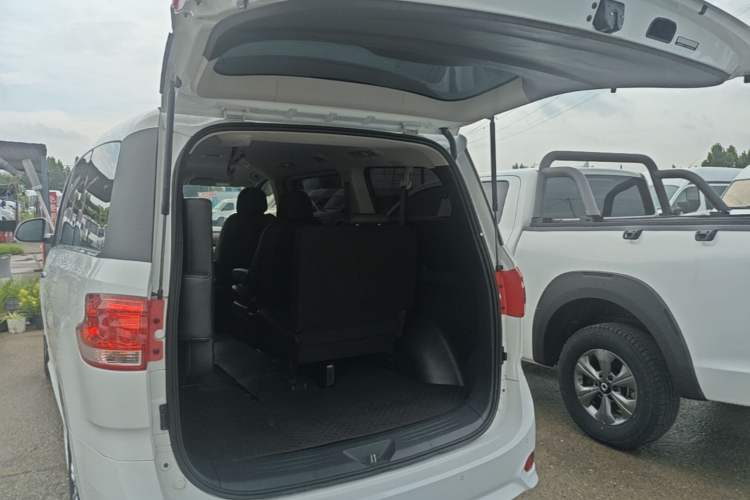 Used SAIC MAXUS G10 2018 PLUS 2.0T Automatic Smart Edition