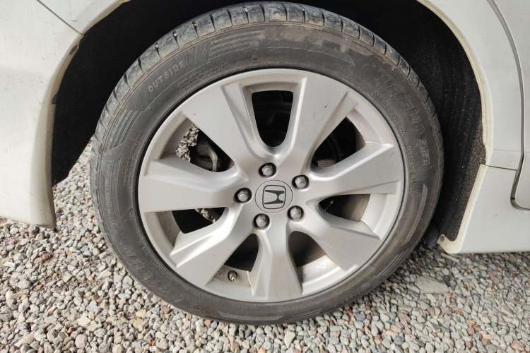 Used Honda Jade 2014 1.8L Automatic Comfort Elite Version 5 Seats
