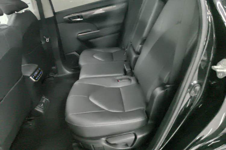 Used Toyota Highlander 2022 Dual-Engine 2.5L Four-Wheel Drive Supreme Edition 7-Seater
