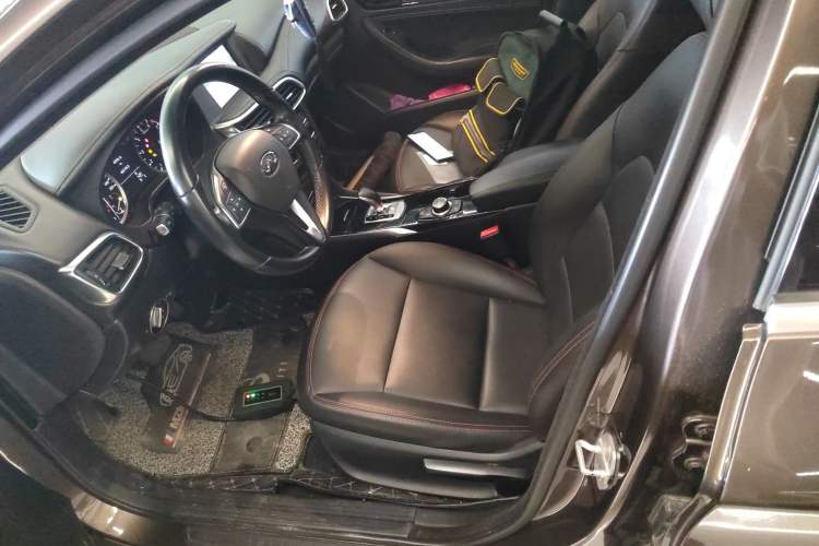 Used Infiniti QX30 2017 1.6T Two-Wheel Drive Fashion Edition
