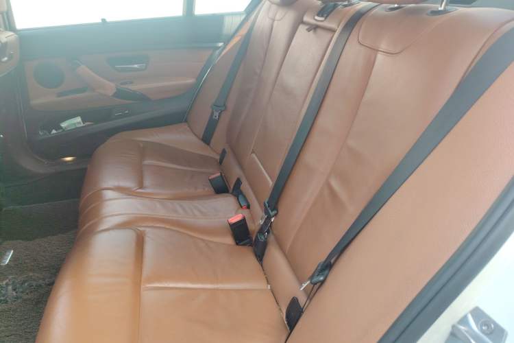 Used BMW 3 Series 2014 320Li Luxury Design Package Left Rear Seat