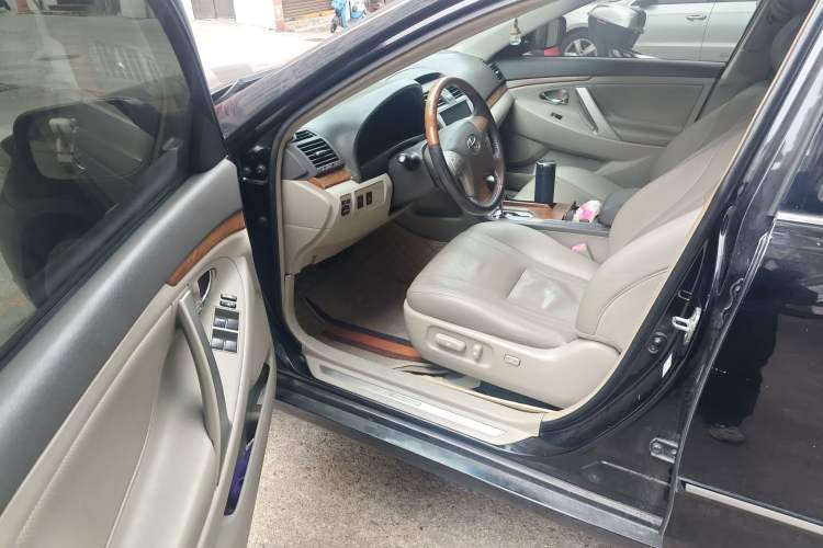 Used Toyota Camry 2010 200G Classic Edition