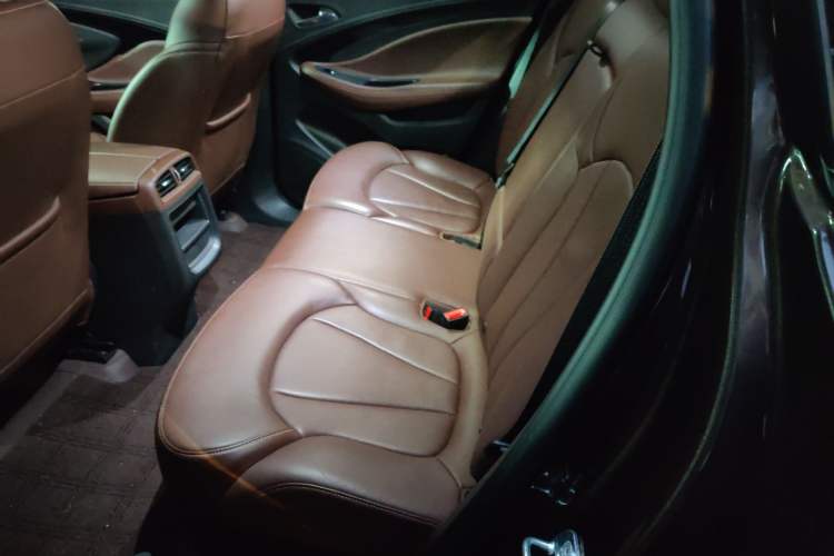 Used Buick Envision 2021 532T Two-Wheel-Drive Elite Version
