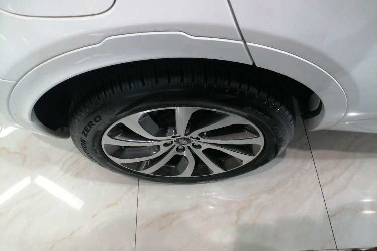 Used Land Rover Discovery Sport 2020 249 PS R-Dynamic Performance Edition
