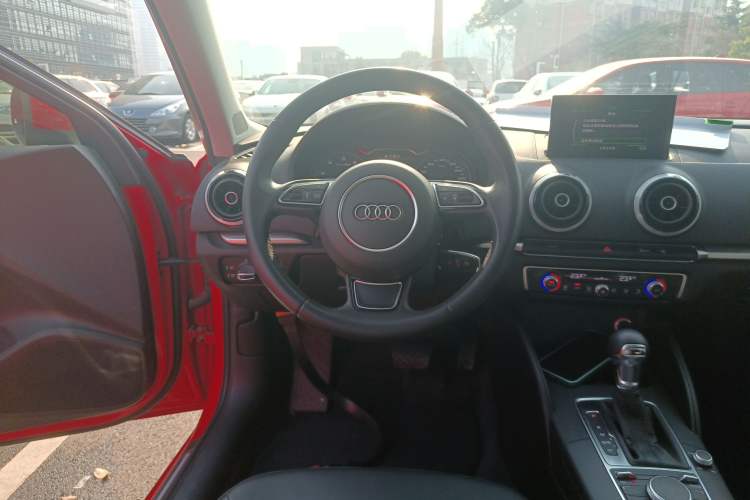 Used Audi A3 2014 Sportback 40 TFSI S line Comfort Model