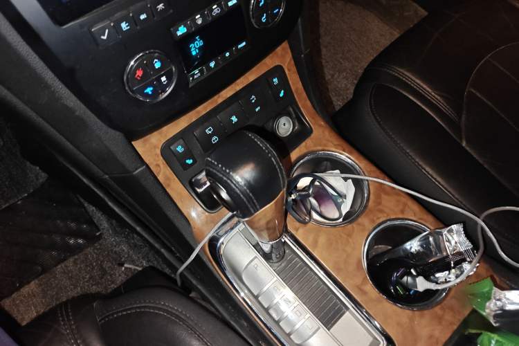 Used Buick Enclave 2010 3.6L Flagship Edition