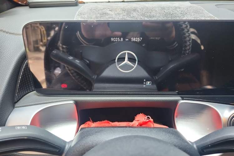 Used Mercedes-Benz GLB 2021 GLB 200 Dynamic Edition Audio And AC Panel