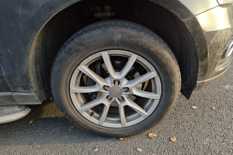 Used Audi Q5 2013 40 TFSI Ambition