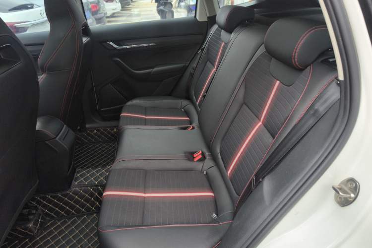 Used Skoda Kamiq 2020 GT 1.5L Automatic Flagship Model China VI Standard Left Rear Seat