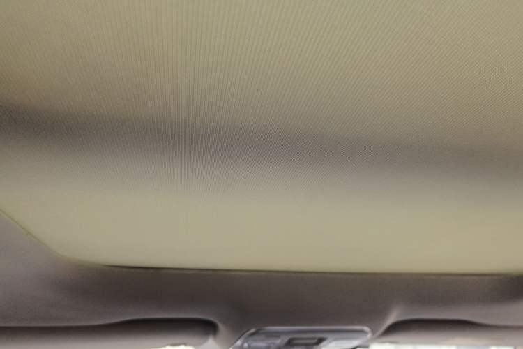 Used Geely Auto Emgrand X7 Sport 2018 1.8TD Automatic Two-Wheel Drive Smart Connect 4G Internet Edition