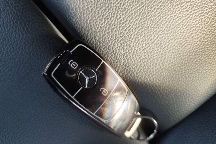 Used Mercedes-Benz GLA 2022 Second Facelift GLA 200 Vehicle Key